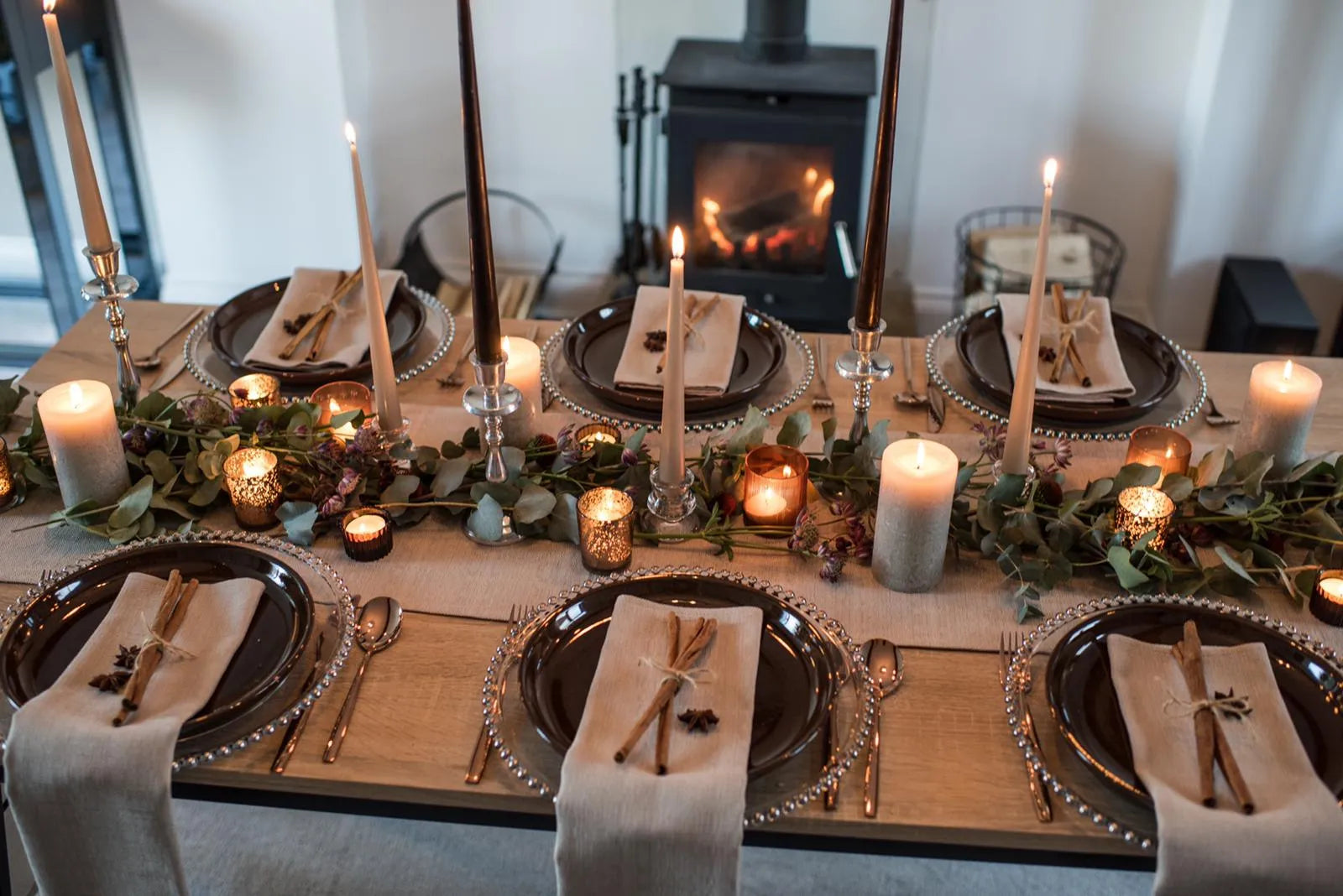 Transform Your Home This Christmas: Holiday Decor Tips for a Cozy and Stylish Space