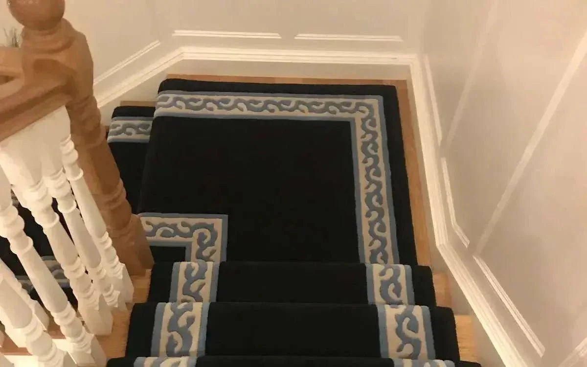 How to Install a Rug Runner on Stairs: Guide for Hallway, Kitchen, and Bedroom Runners - MAIA HOMES