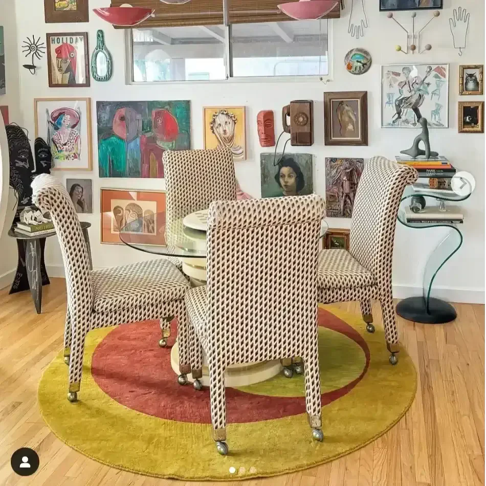 Dining Room Rugs - MAIA HOMES