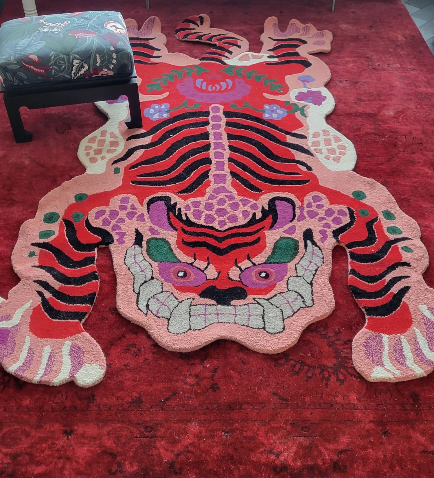 Chinoiserie Pink Tibetan Tiger Tufted Wool Rug