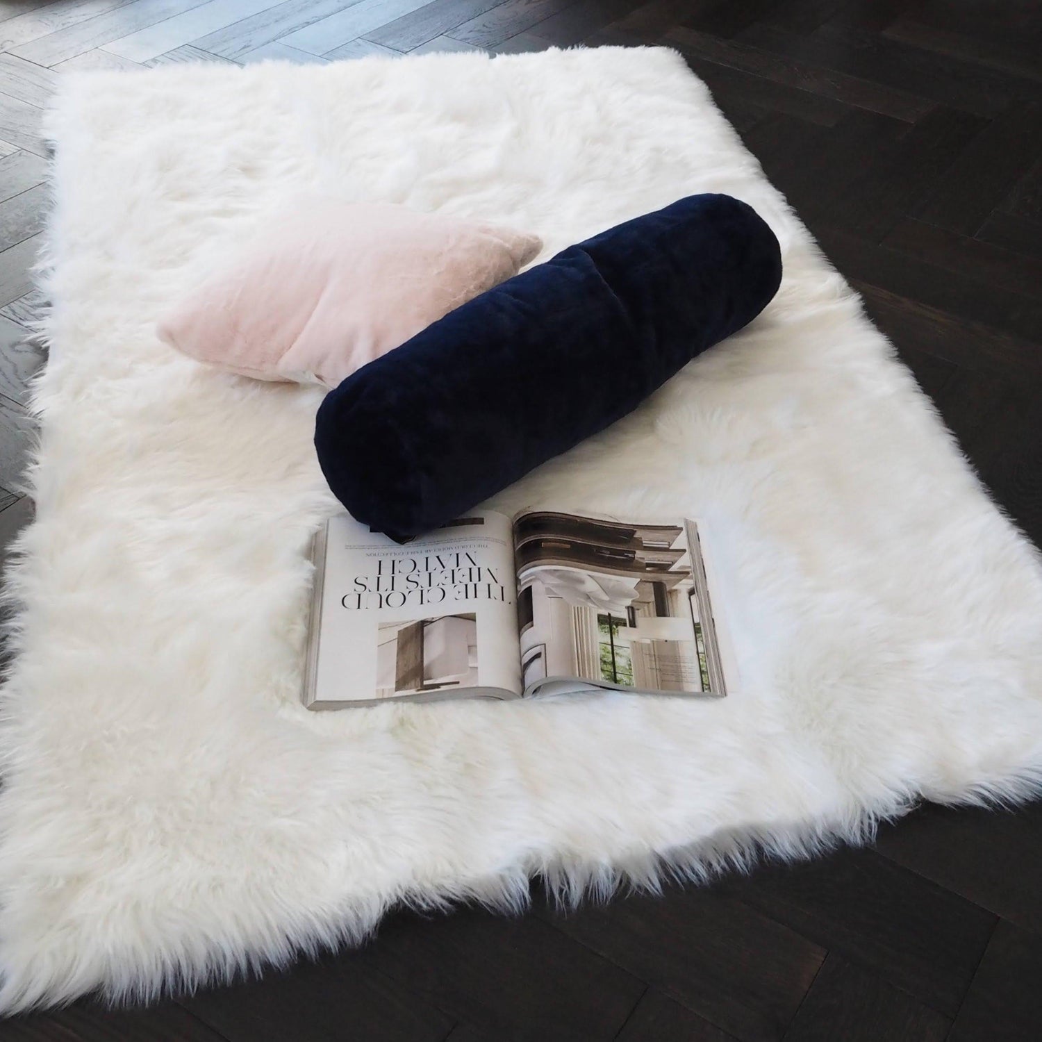 4' x 6' Artificial Wool Faux Fur Rug