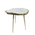 White-grey agate quartz organic edge accent table, freeform white quartz slab with rough gold rim on three slim gold legs