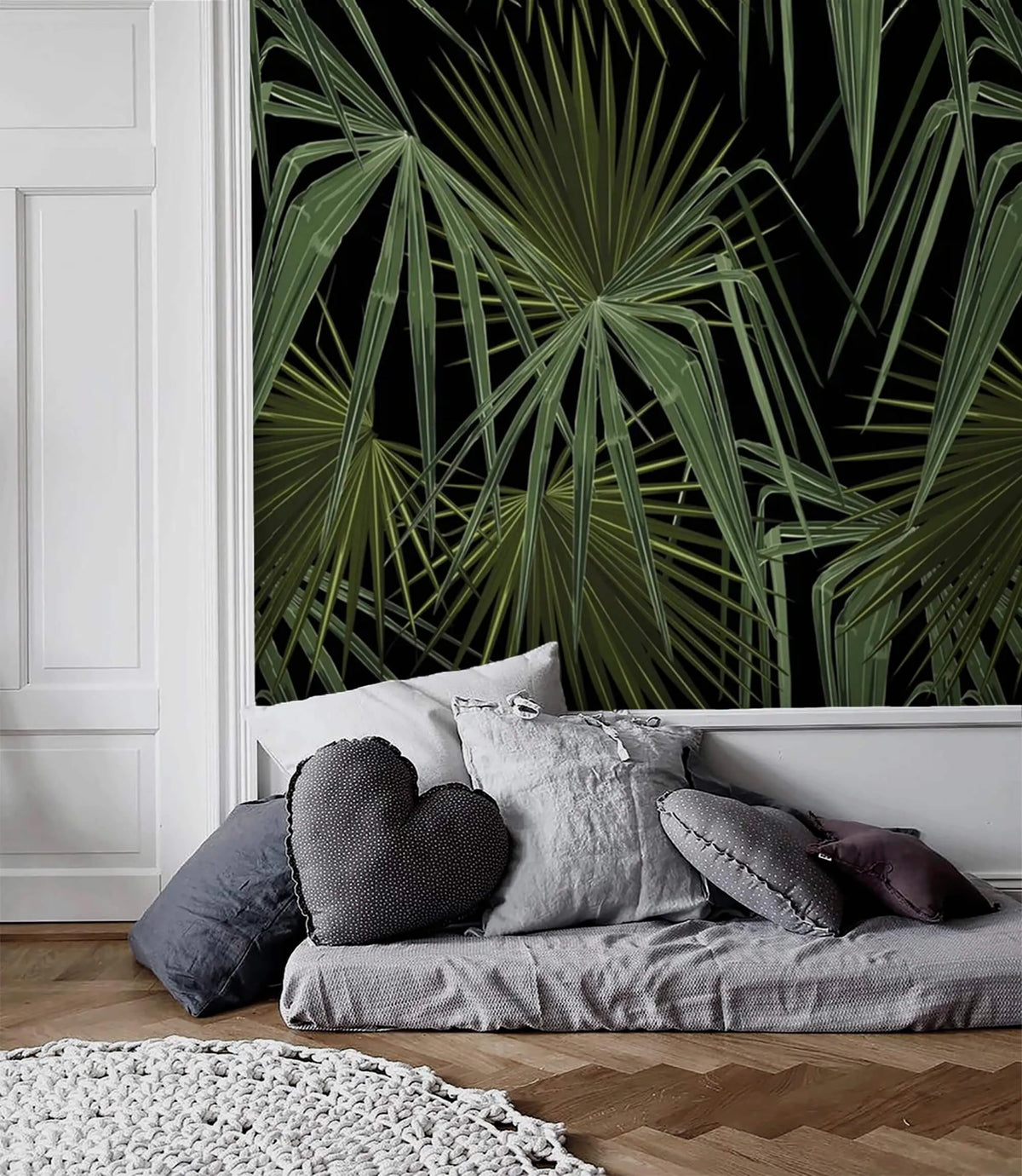 Dramatic Shadows: Green and Black Palm Leaves Wallpaper