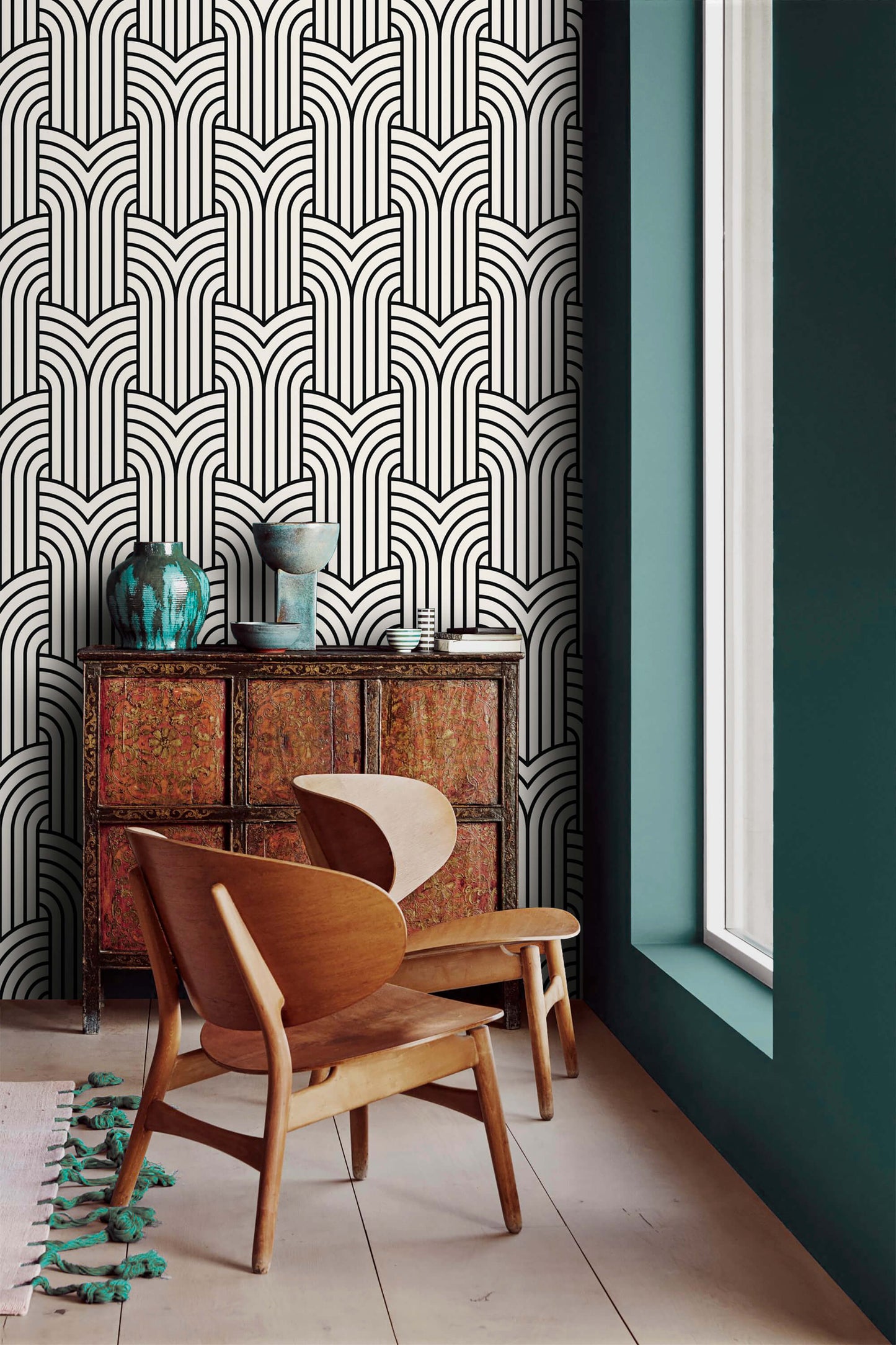 Vintage Ornate Outline Wallpaper