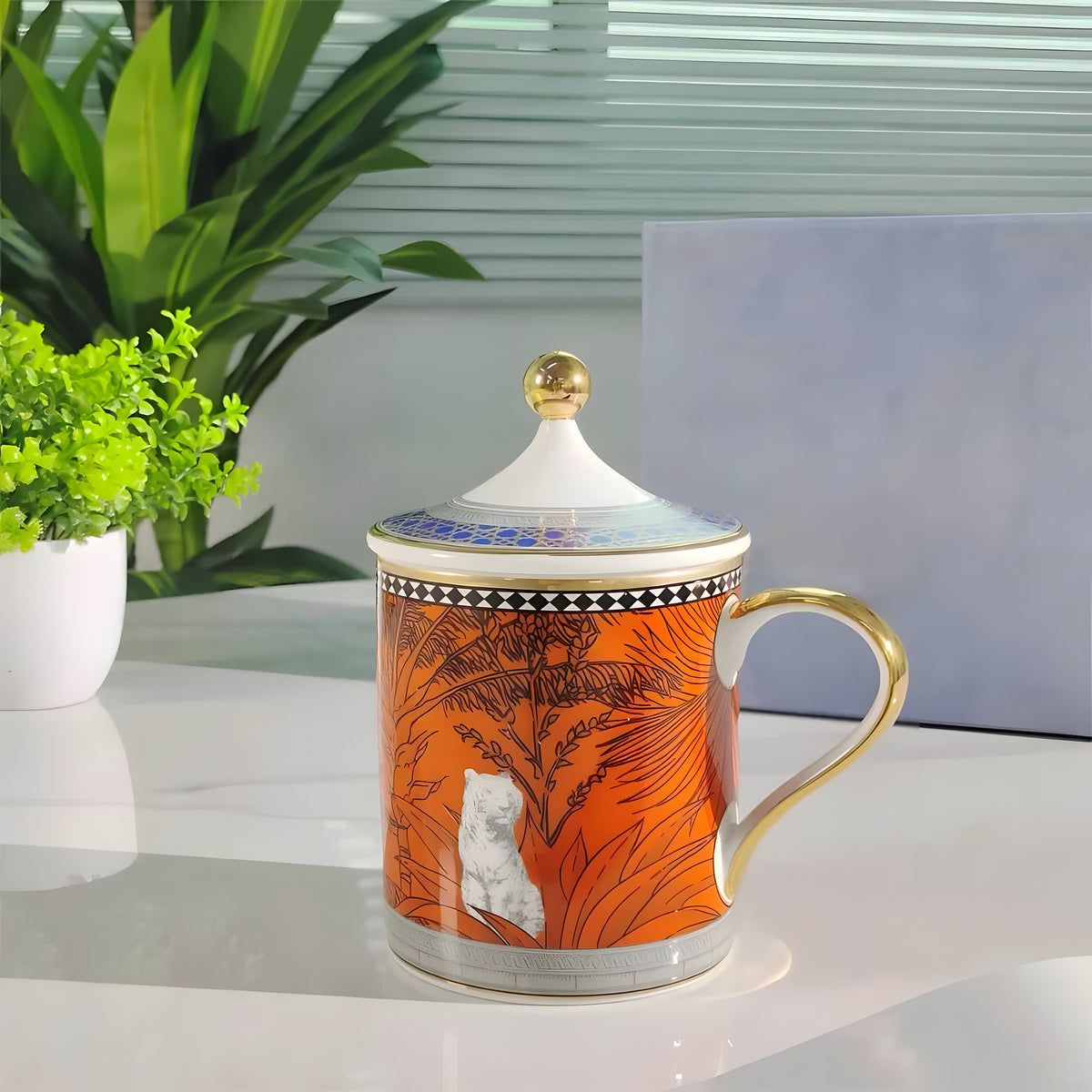 European Tiger Bone China Mug with Lid
