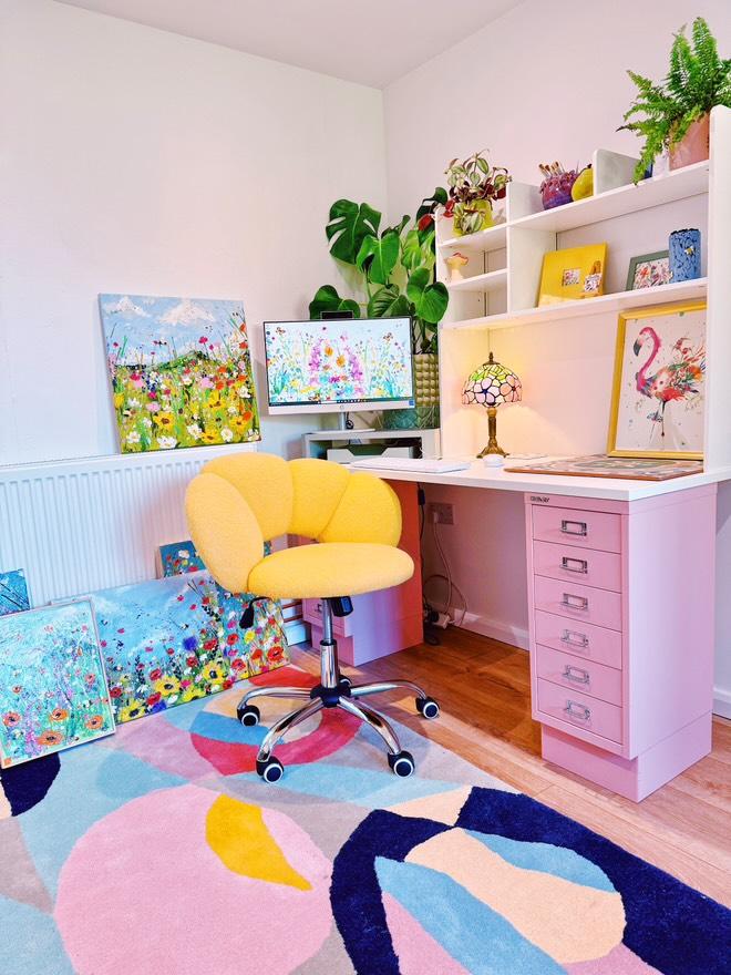 Abstract Color Motion Hand Tufted Rug