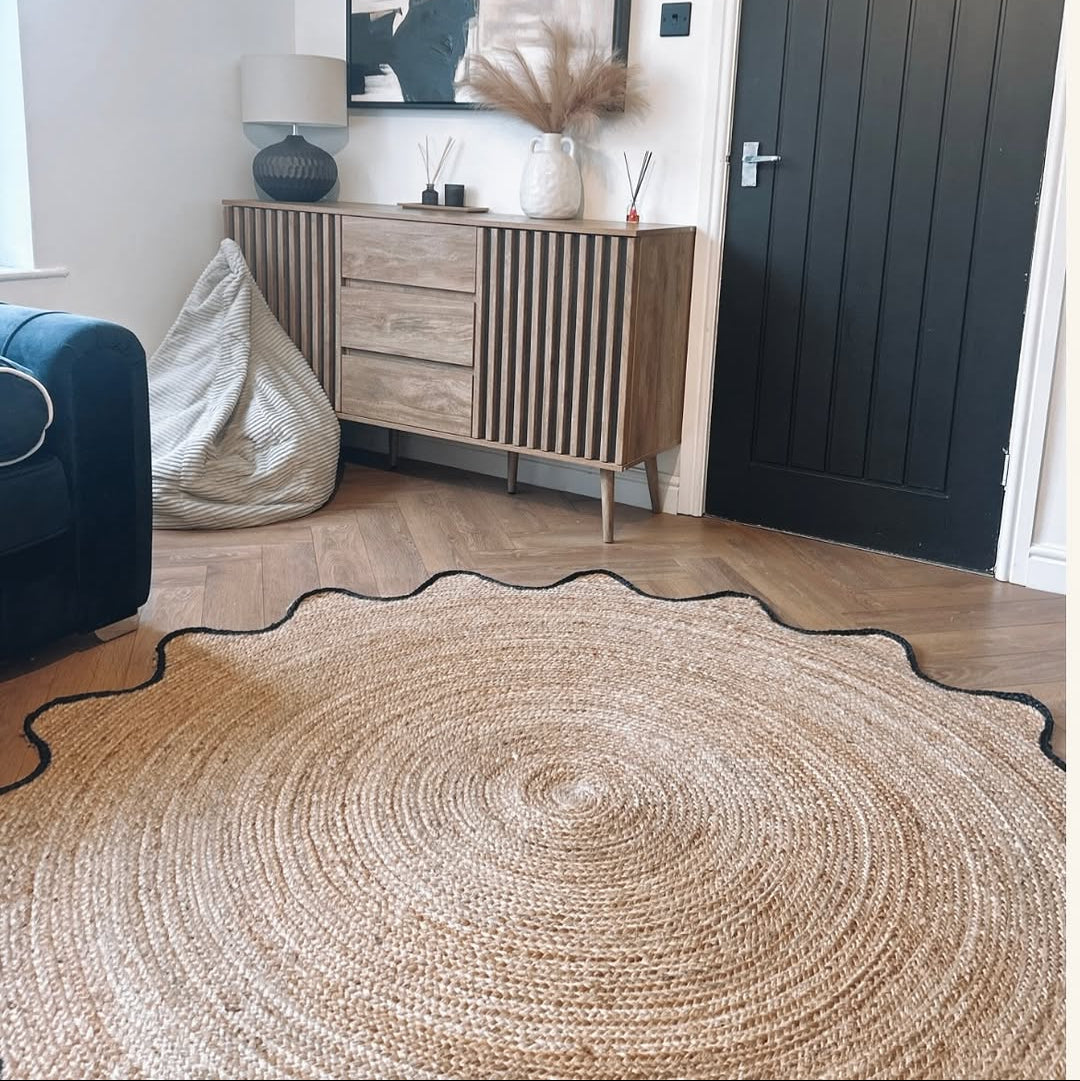 jute round rug in a living room