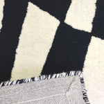 Black and White Abstract Curvy Checker Hand Tufted Wool Rug Runner