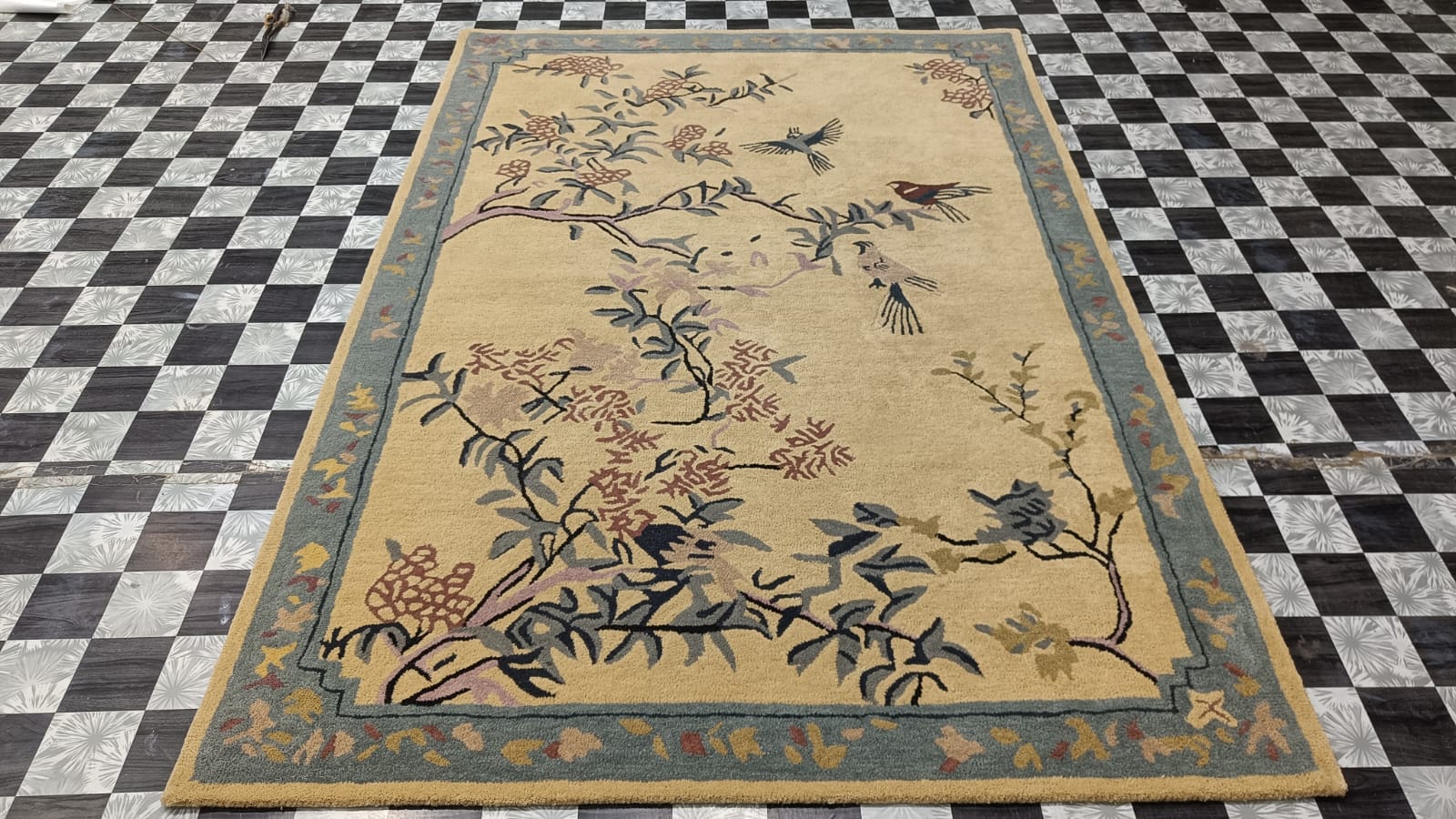 Chinoiserie Dreamscape Hand Tufted wool rug