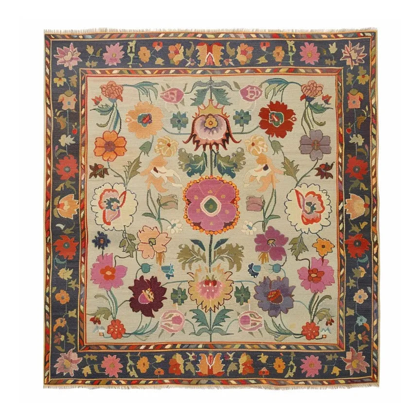 Dreamy Floral Hand Knotted Area Rug