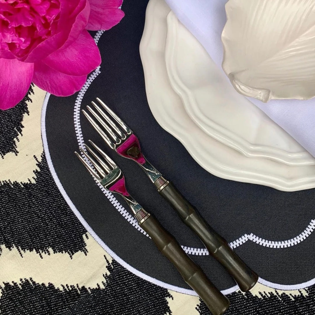 Elegant Contrast Placemats