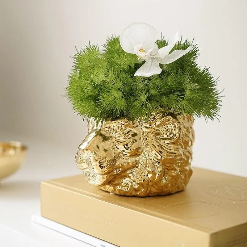 Glamor Lion Head Planter Gold