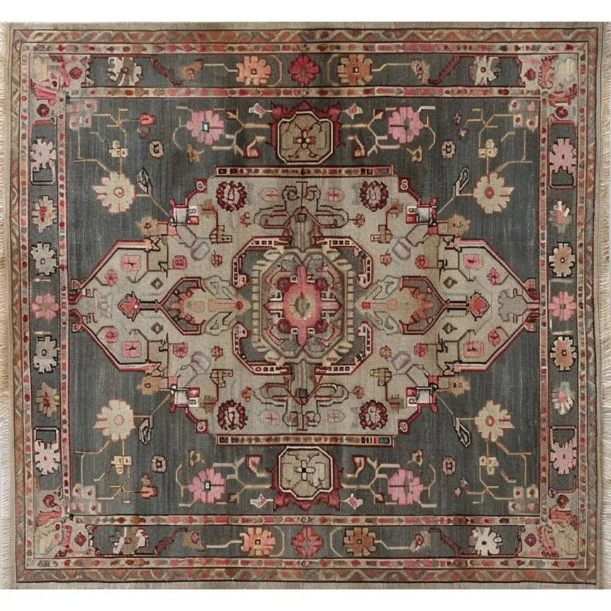 Gray Medallion Elegance Hand Knotted Area Rug