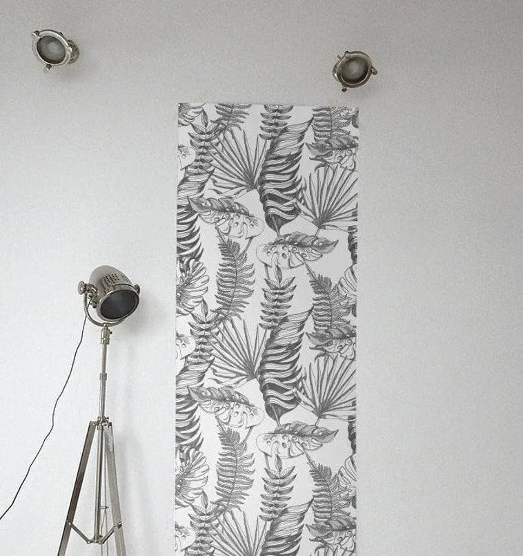 Hand Drawn Black and White Tropical Exotic Leaves Wallpaper