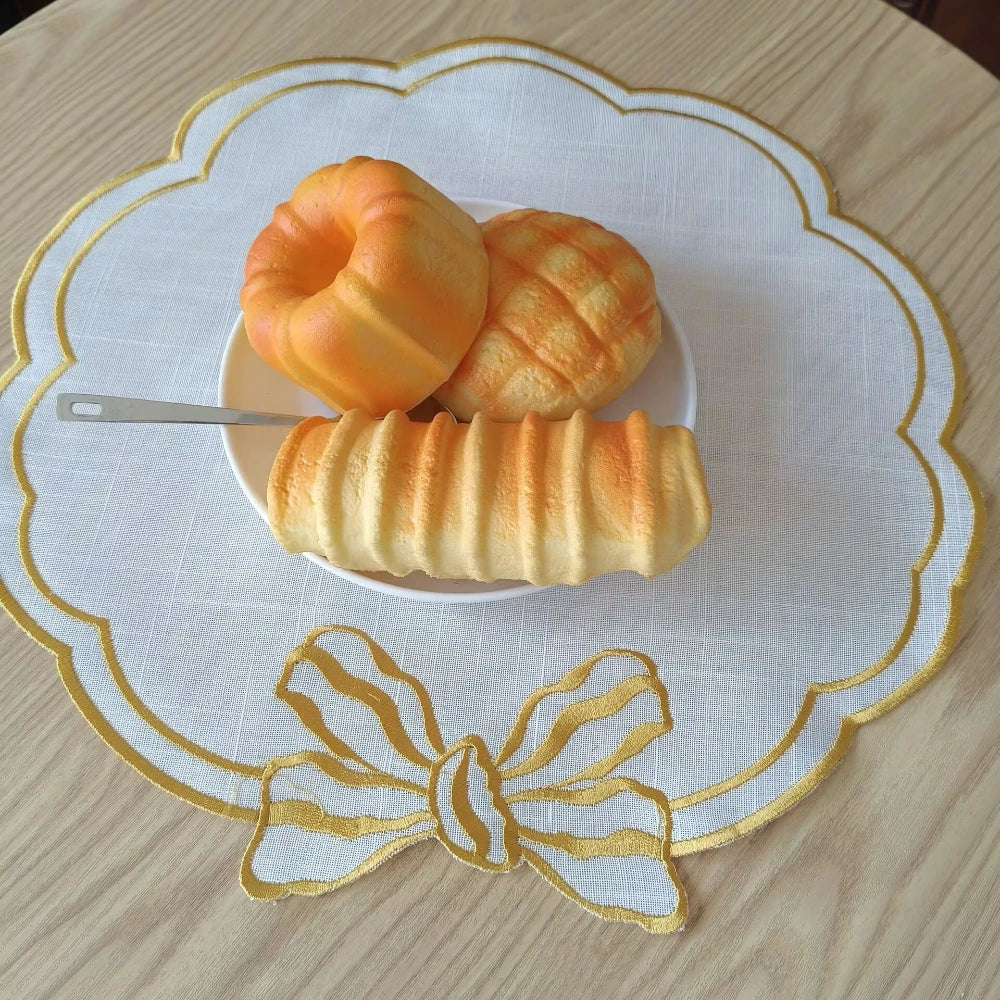 The Gold Scallop Placemat