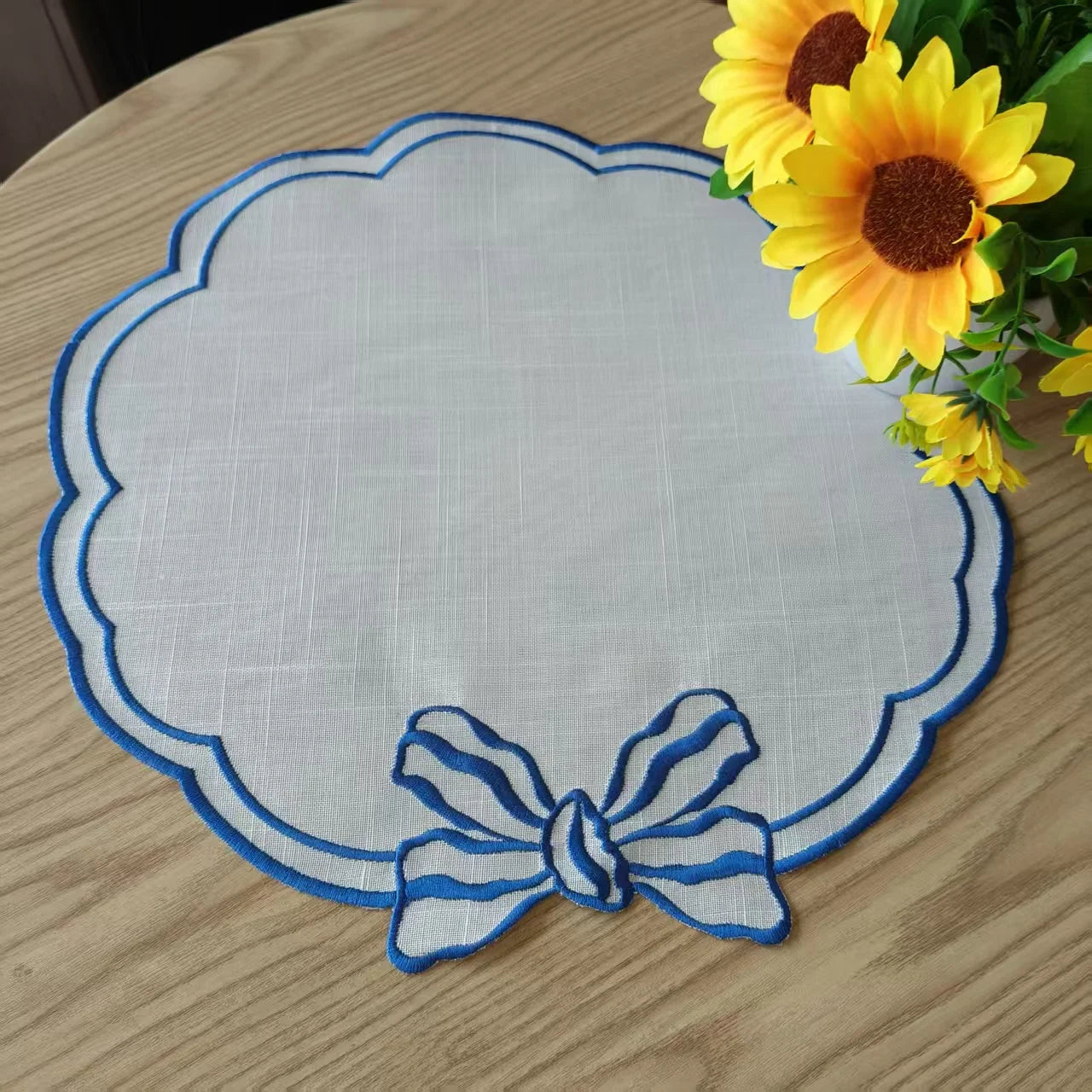 Cottage Blue Bow Placemat