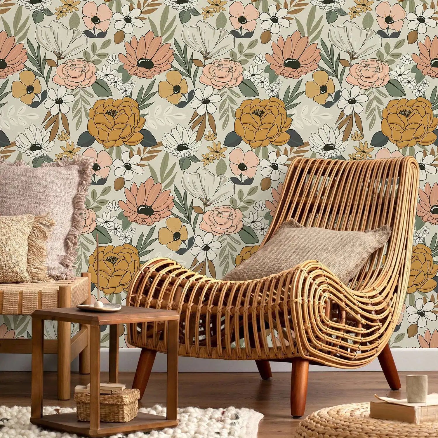 Vintage Cream Floral Wallpaper