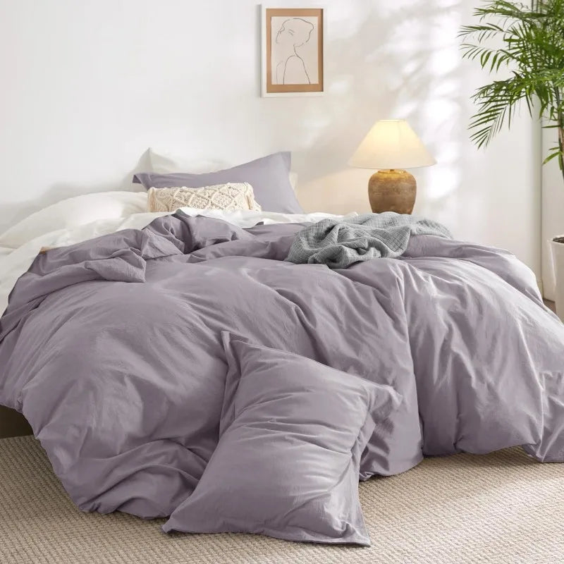 Experience luxury with our 100% Organic Flax Linen Washed Bedding Set in Lavender Soft, breathable, and durable, it ensures ultimate comfort and timeless elegance.