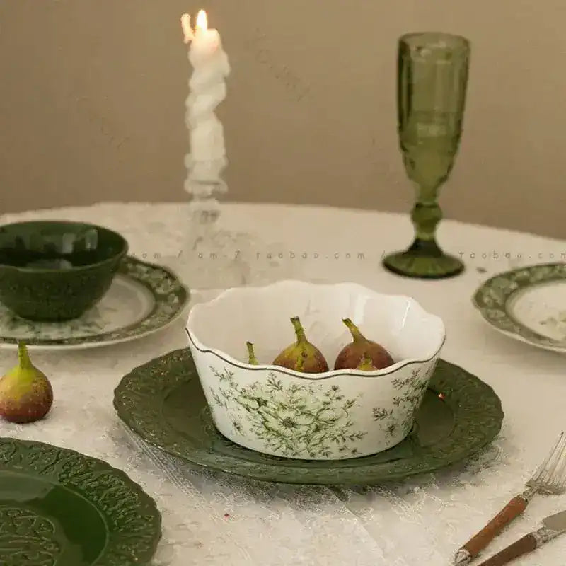 Vintage Inspired Floral Green Plate - MAIA HOMES