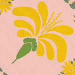 Scalloped Yellow Flower Mazed Hand Tufted Rug