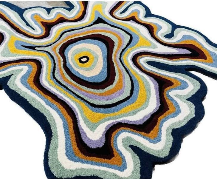 Irregular Melting Rainbow Rug - Black