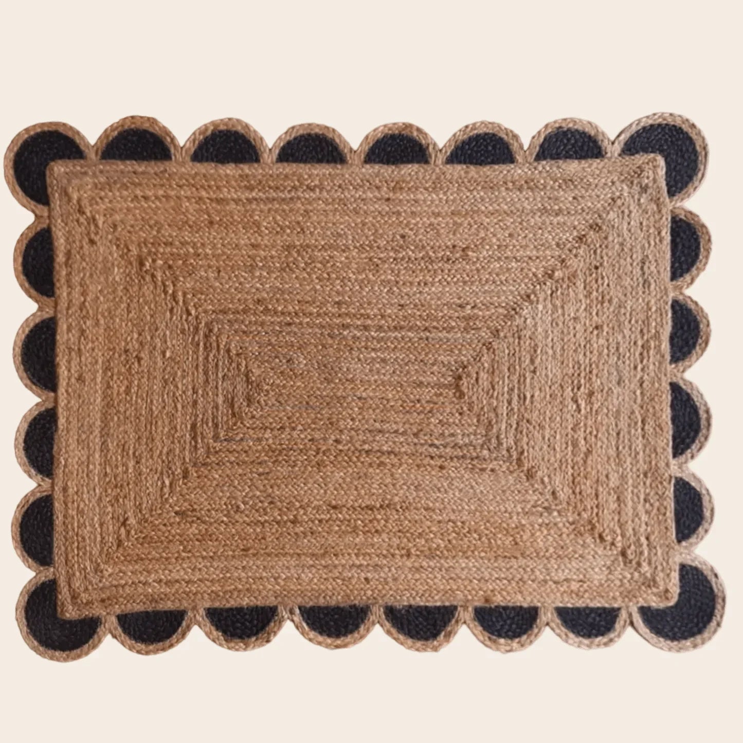 Black and Natural Scallop Jute Rug