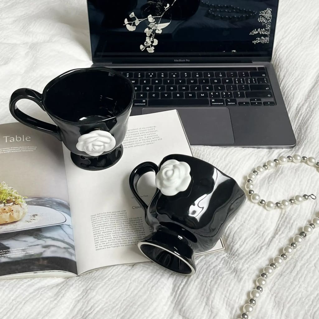 Camellia Flower Black Mug - MAIA HOMES