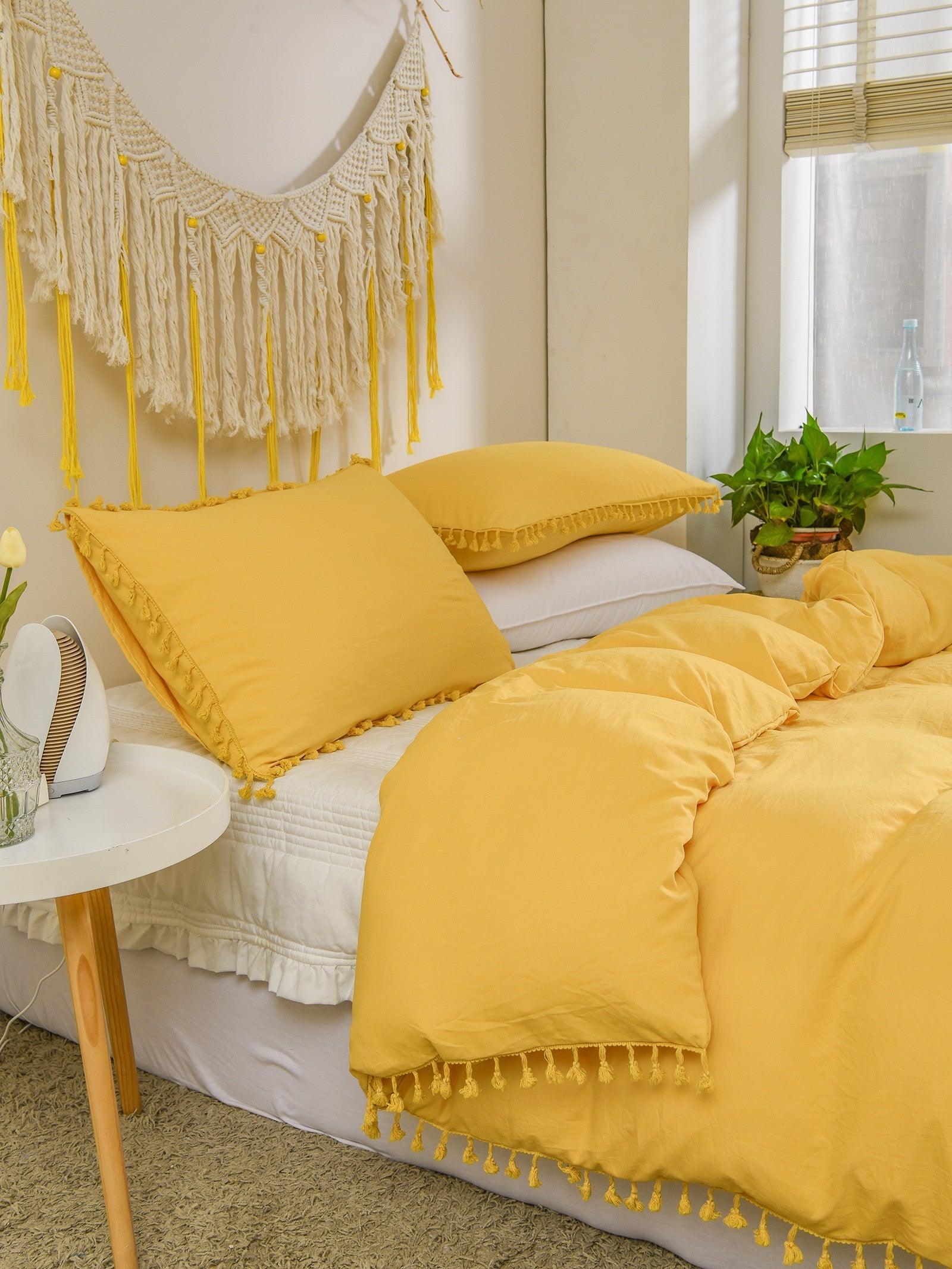 Classic Tassel Microfiber Duvet Cover Set - Yellow