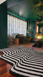 Flowing Illusion Black and Gray Hand Tufted Wool Rug 5 x 8 ft - MAIA HOMES