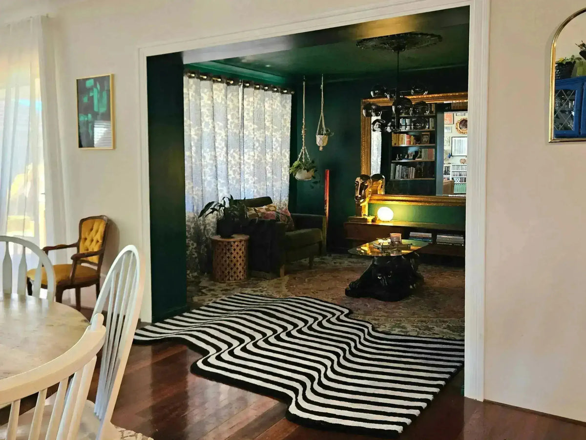 Flowing Illusion Black and Gray Hand Tufted Wool Rug 5 x 8 ft - MAIA HOMES