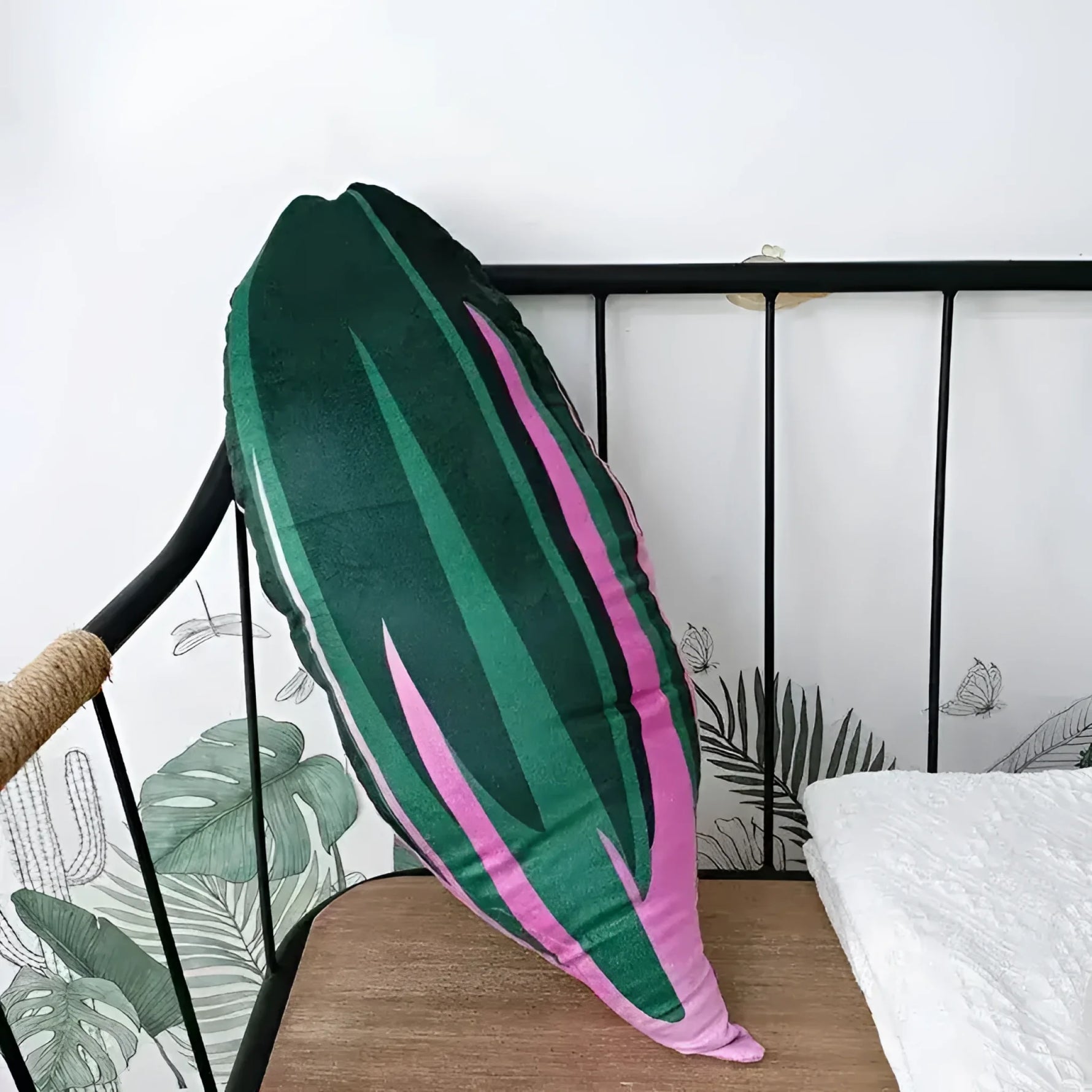 For the Love of Monstera Leaf Decorative Throw Pillow - MAIA HOMES
