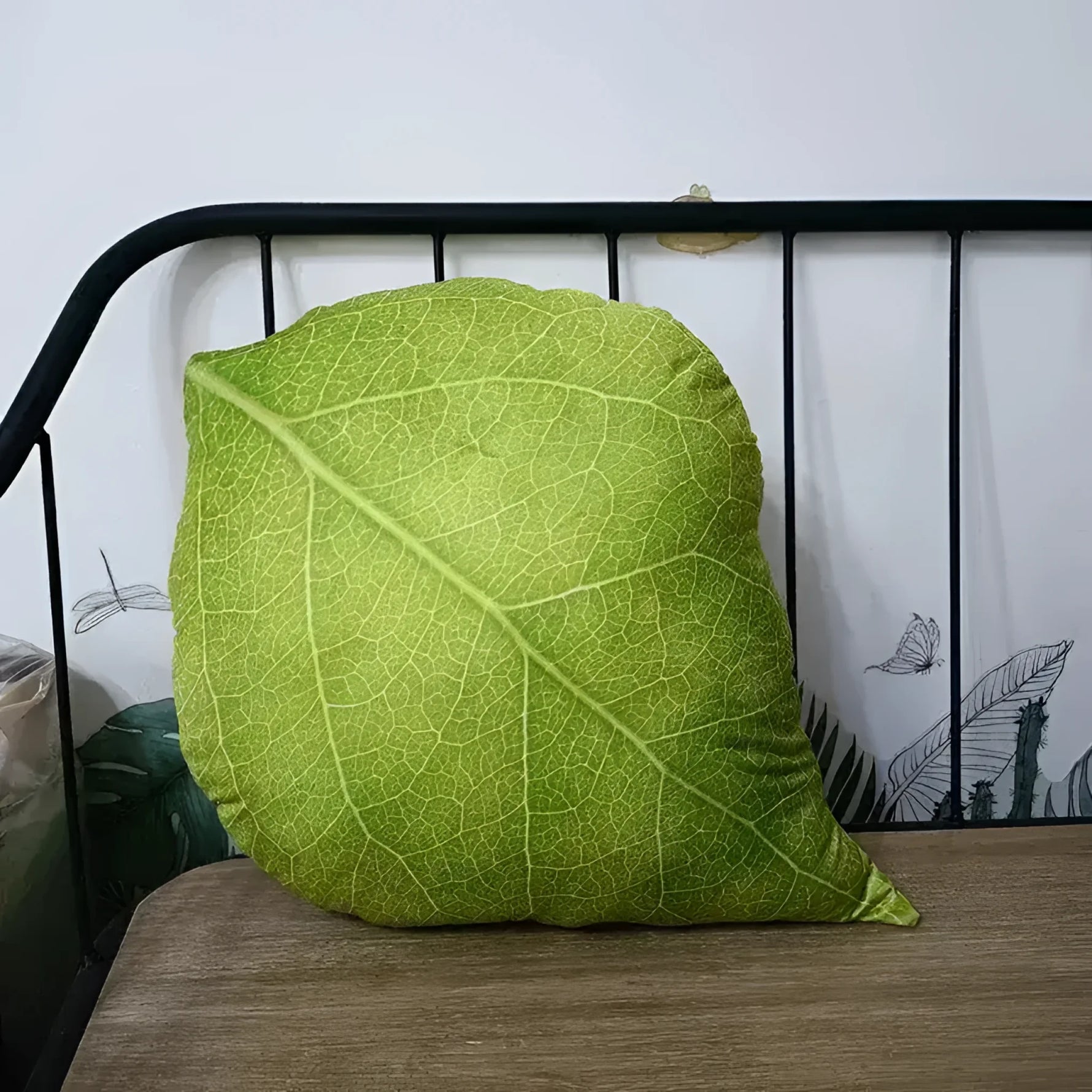 For the Love of Monstera Leaf Decorative Throw Pillow - MAIA HOMES