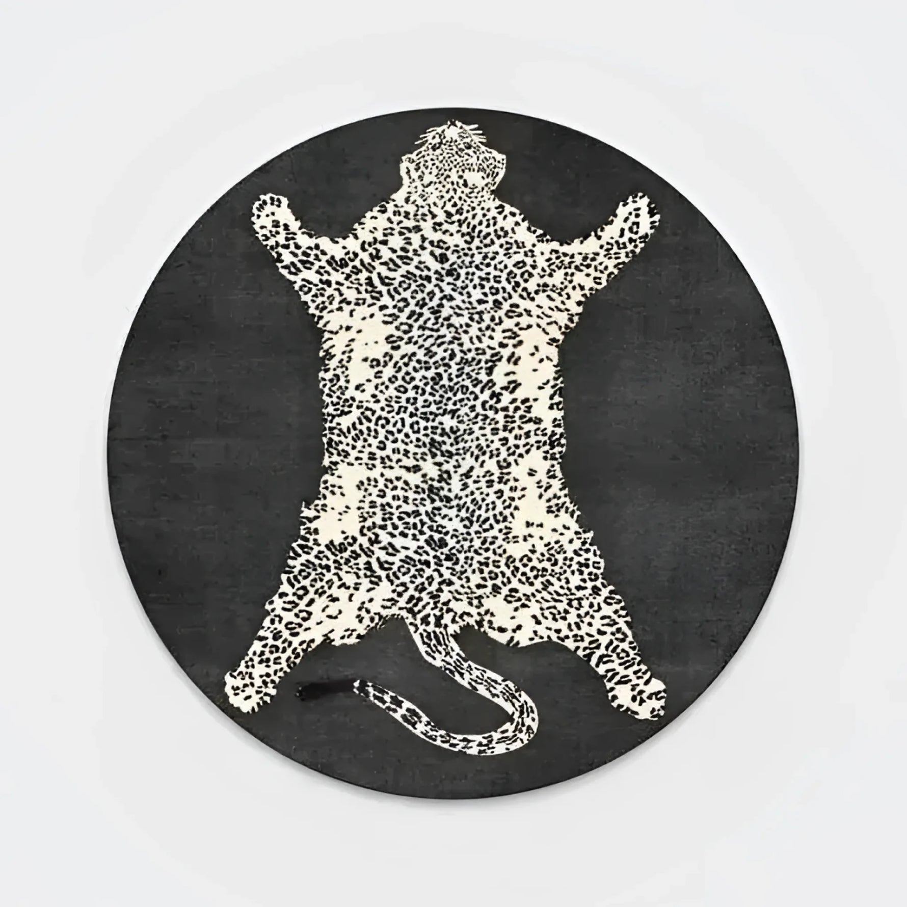 A stylish gray 3D printed round rug featuring a wild cat design, perfect for large living room spaces. This area rug showcases a striking abstract depiction of a cat, adding a unique touch to area rugs for living room settings.