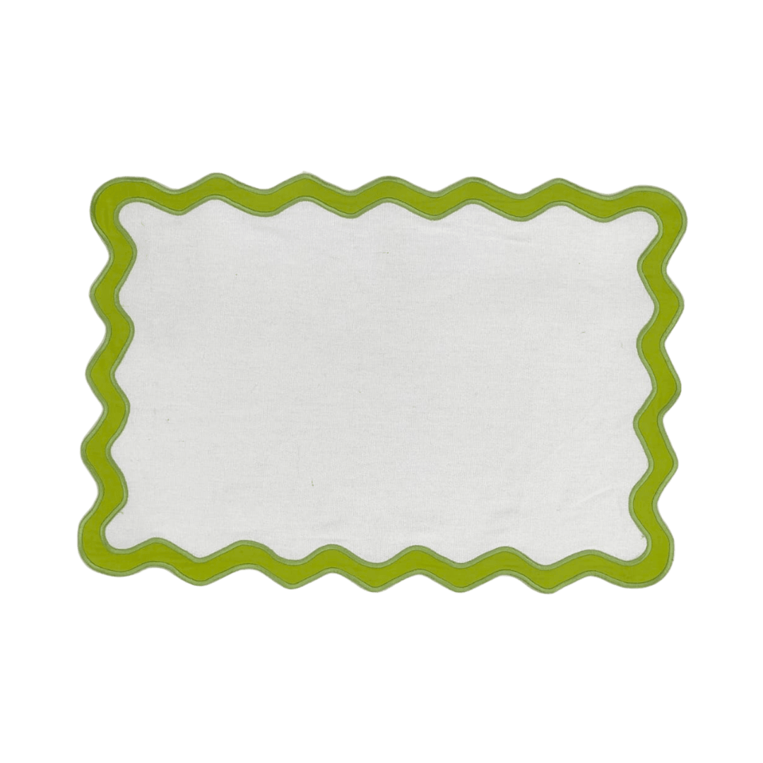 Green and White Scallop 100% Linen Placemat - Set of 4