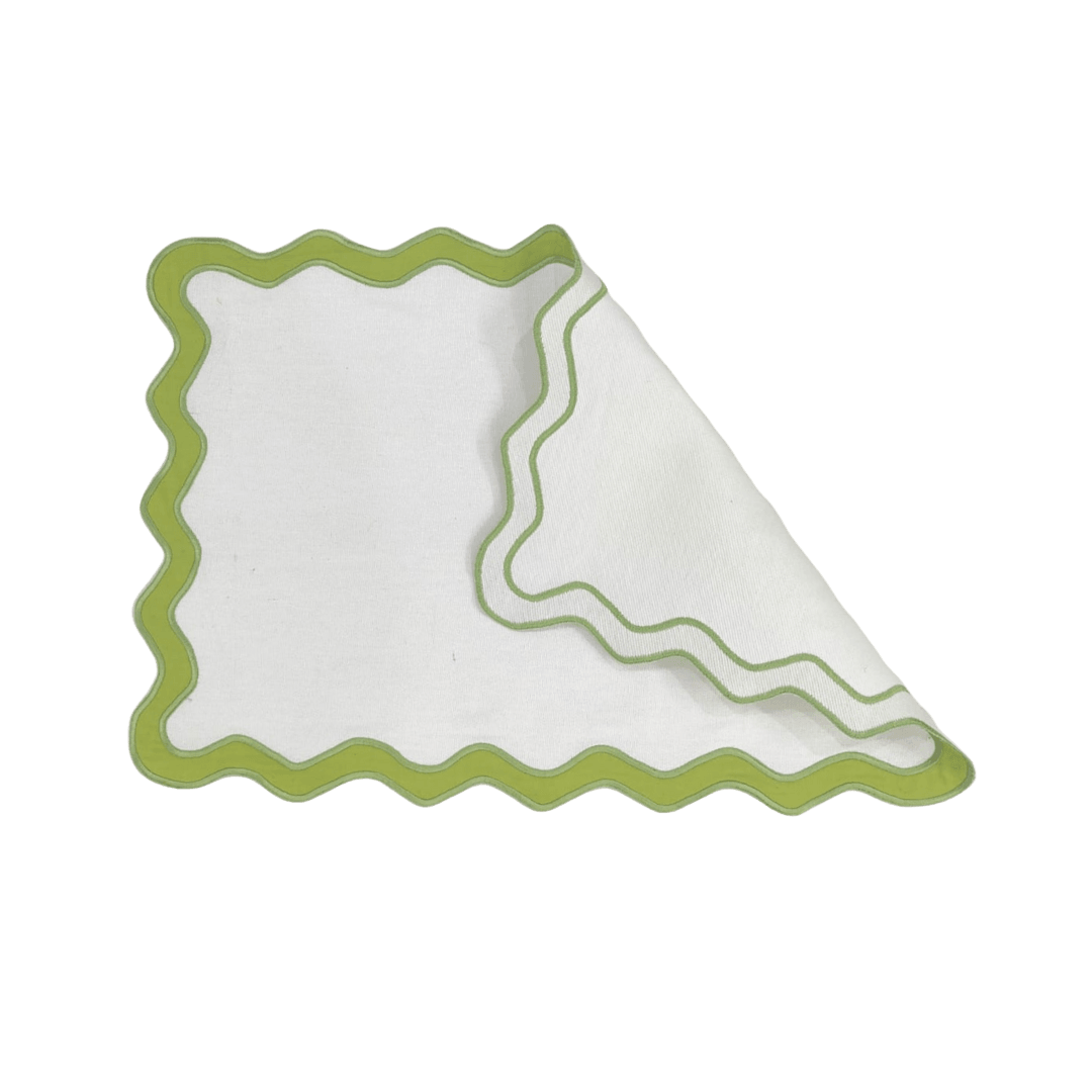 Green and White Scallop 100% Linen Placemat - Set of 4 - MAIA HOMES