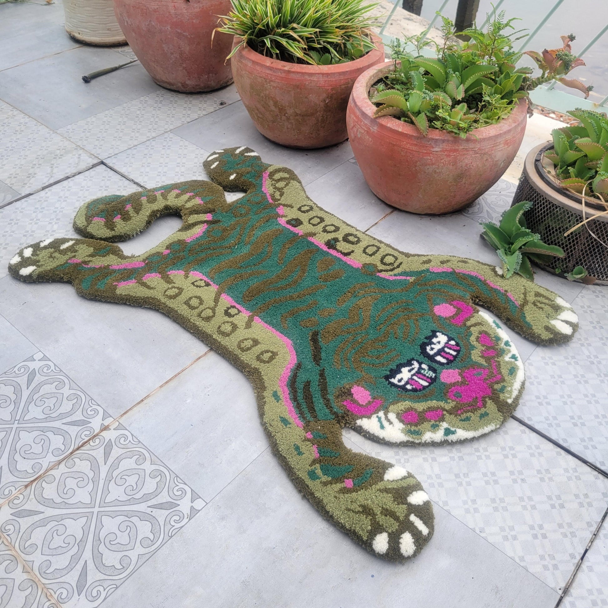 Green Asian Tiger Wool Rug - MAIA HOMES