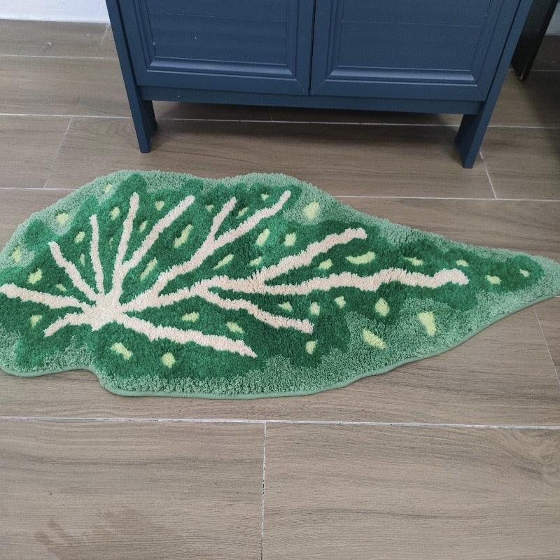 Green Monstera Leaf Shape Bath Mat