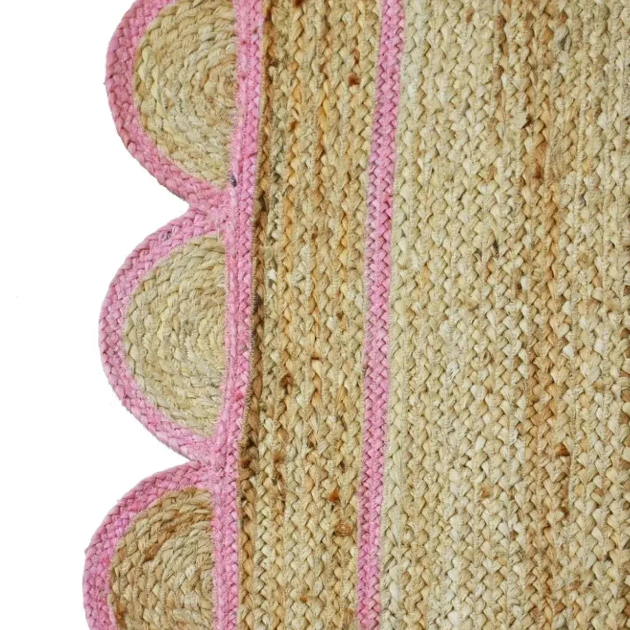 Handmade Pink Scalloped Jute Rug