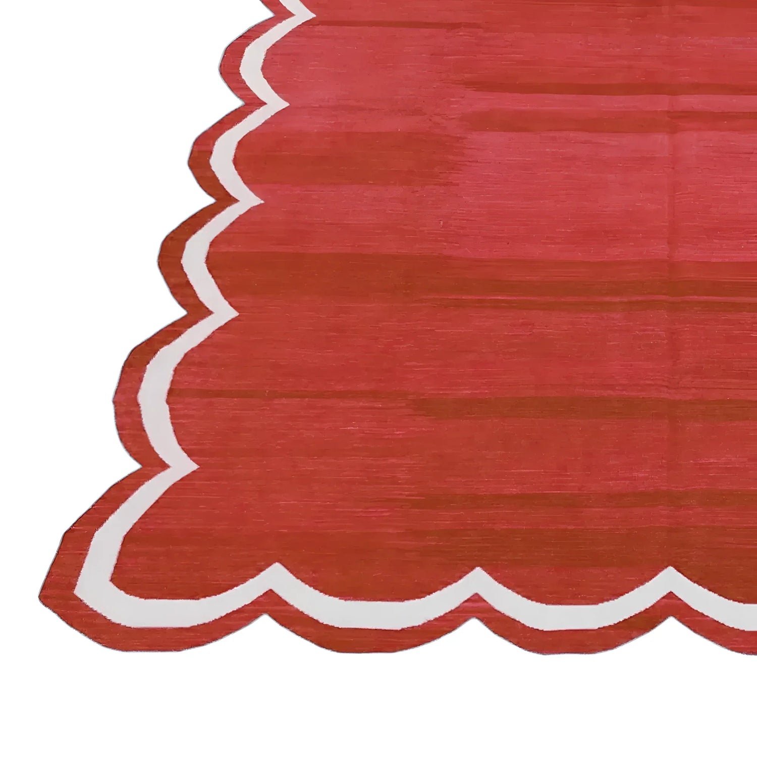 Handmade Scalloped Cotton Area Rug - Red