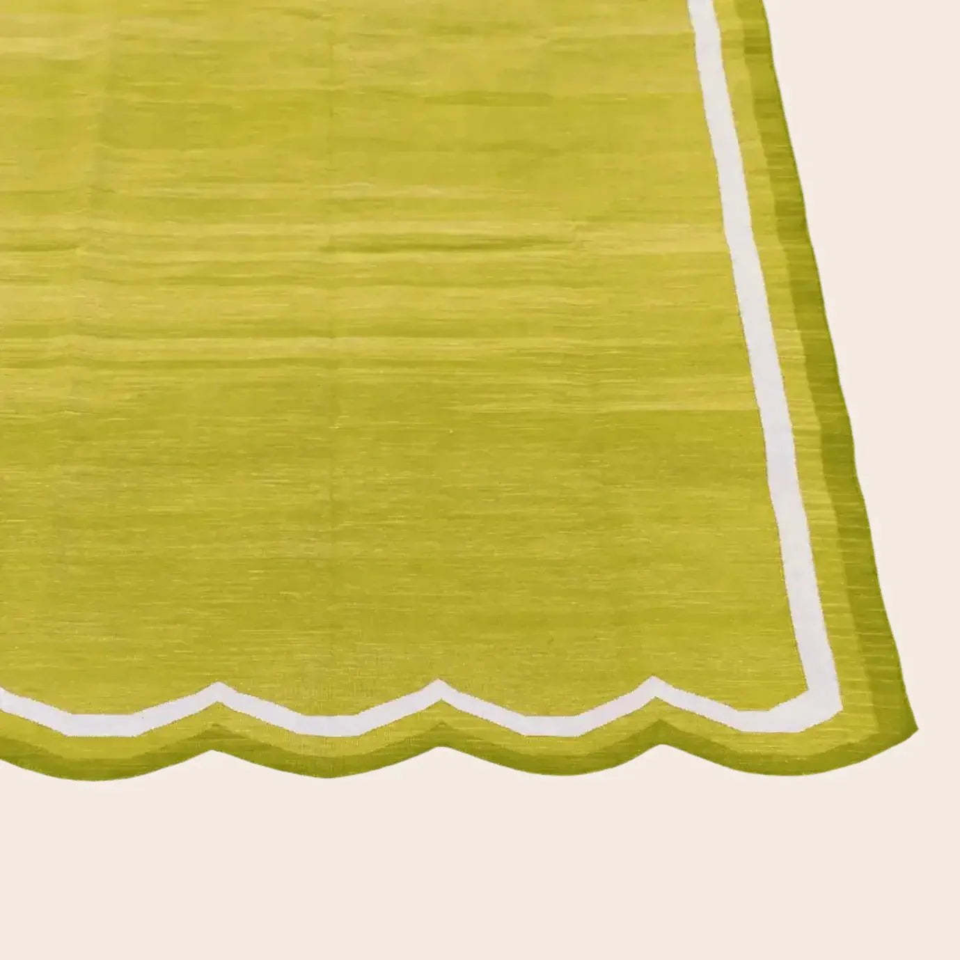 Handwoven Scalloped Cotton Rug - Olive Green