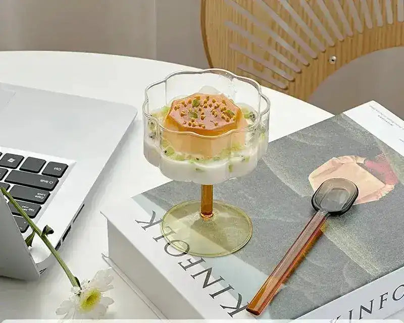 Retro Petal Goblet Wine Glass - MAIA HOMES