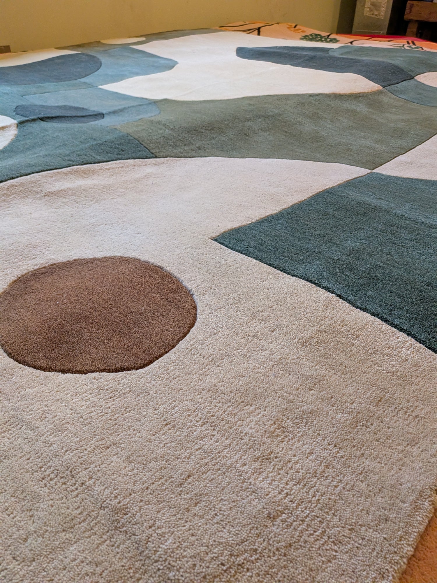 Monochrome Chic Hand Tufted Rug 8 x 8 ft