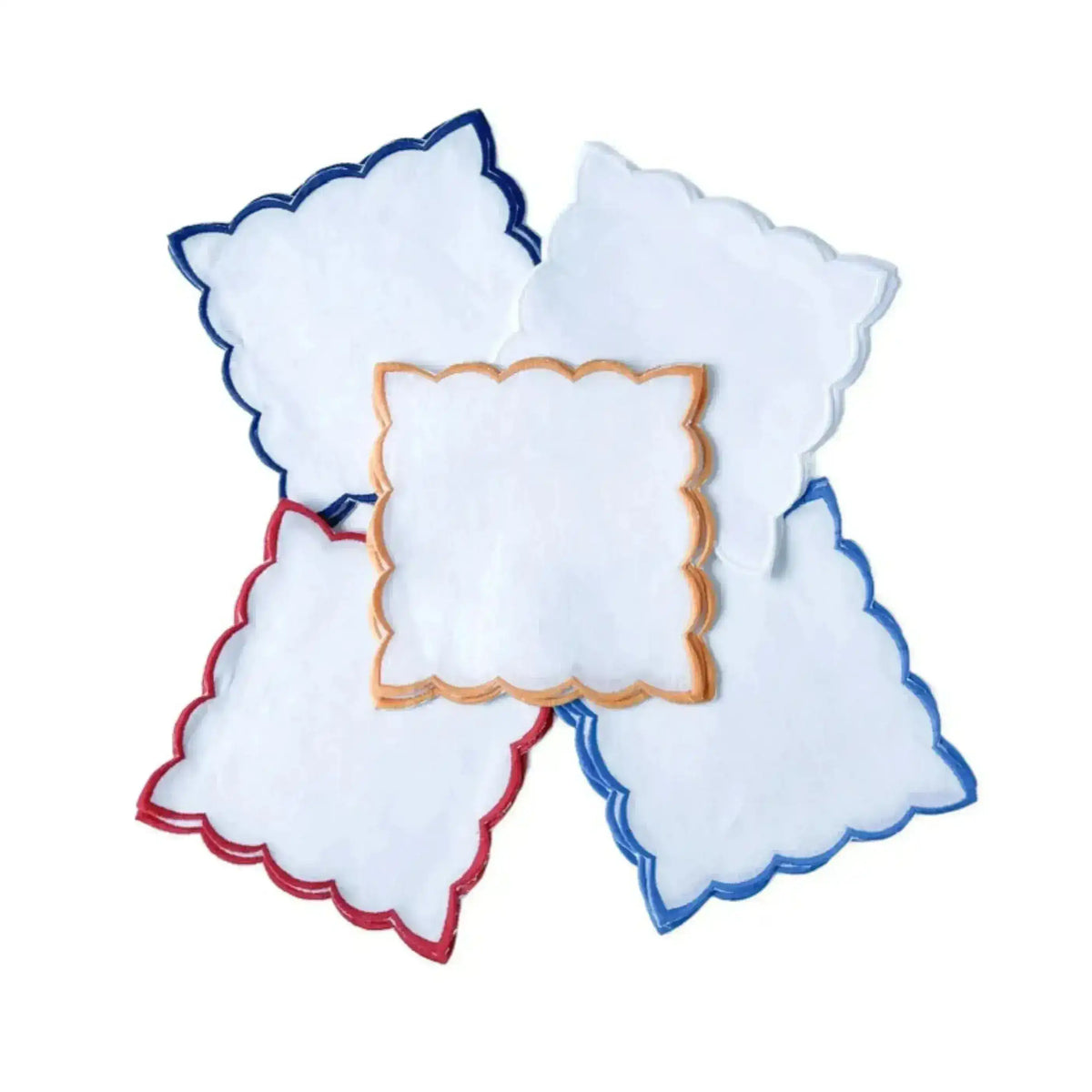 Scalloped Elegance Placemats - MAIA HOMES