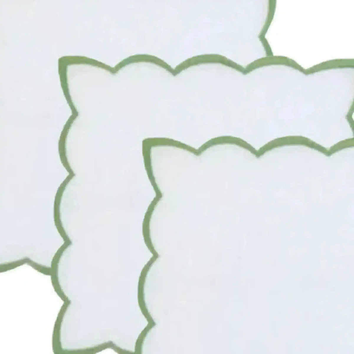 Scalloped Elegance Placemats - MAIA HOMES