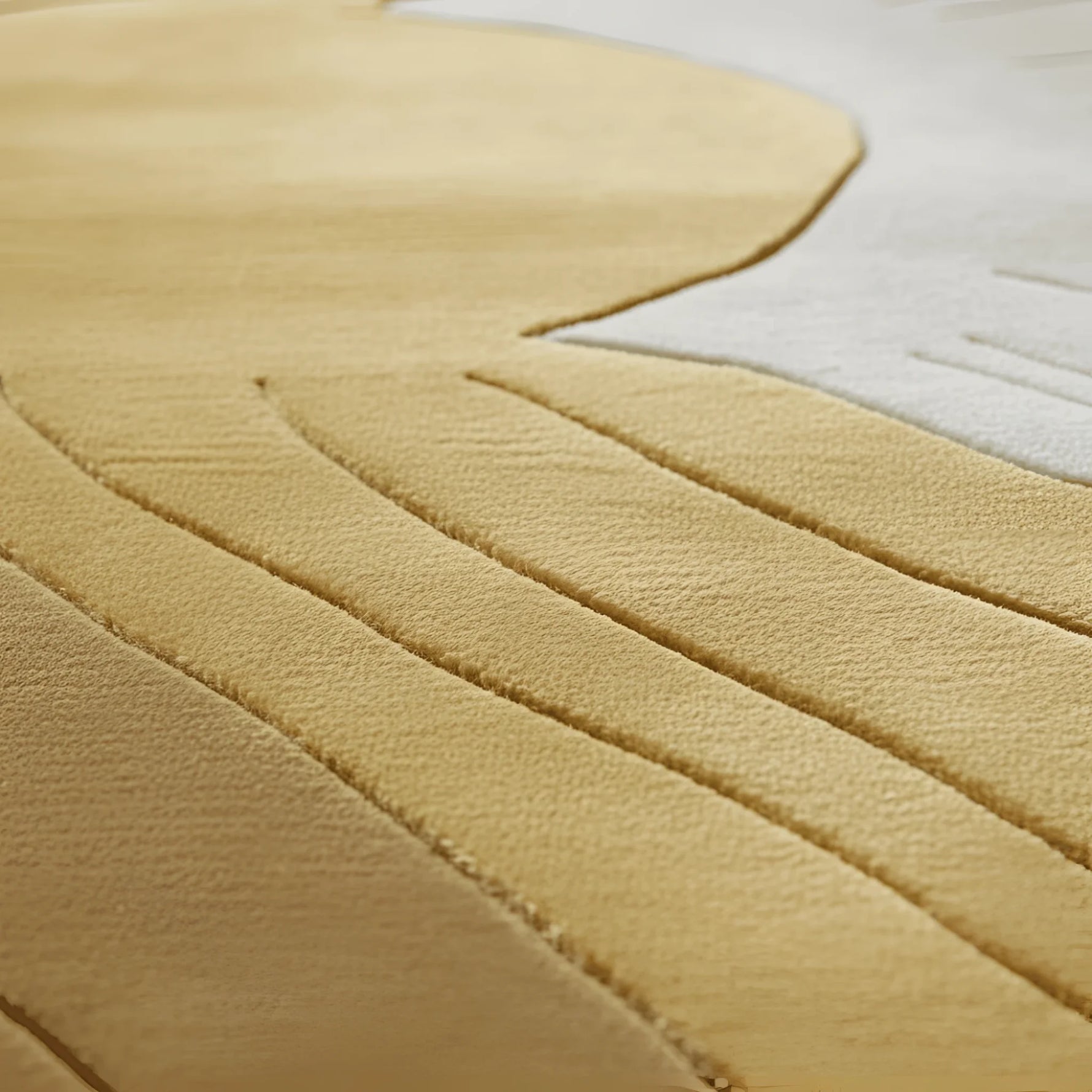 Solar Radiance Hand Tufted Wool Rug - MAIA HOMES