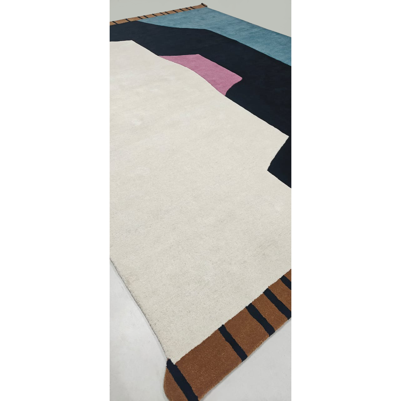 Tender Color Mood Hand Tufted Rug