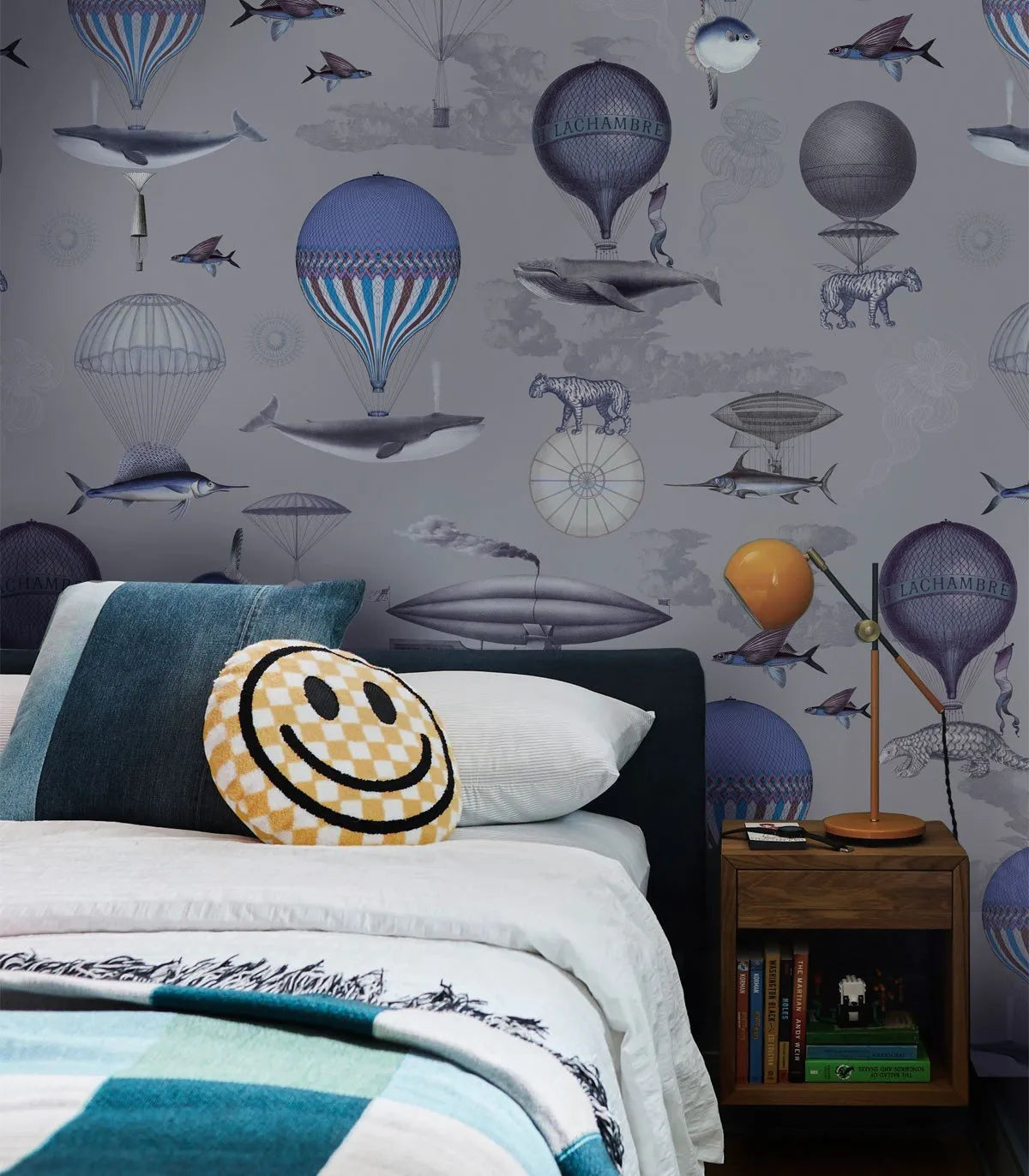 Vintage Balloons Purple Wallpaper