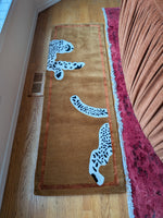 Walking Leopard on Silk Road Hand Tufted Runner Rug -  Brown 2' x 6'