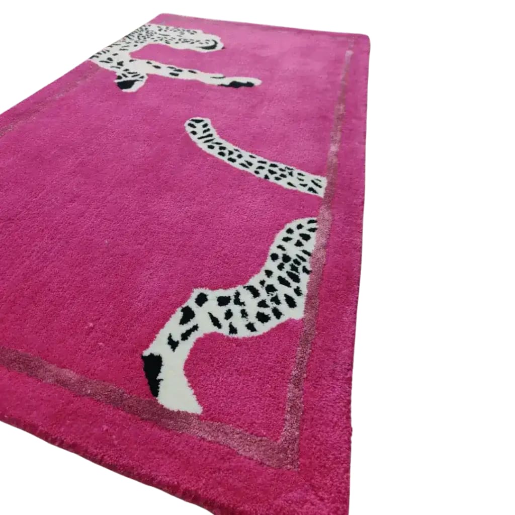 Walking Wild Cat Leopard on Silk Road Hand Tufted Wool Rug - Pink