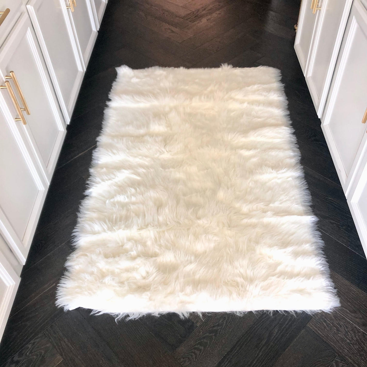 3' x 5' White Artificial Wool Faux Fur Rug